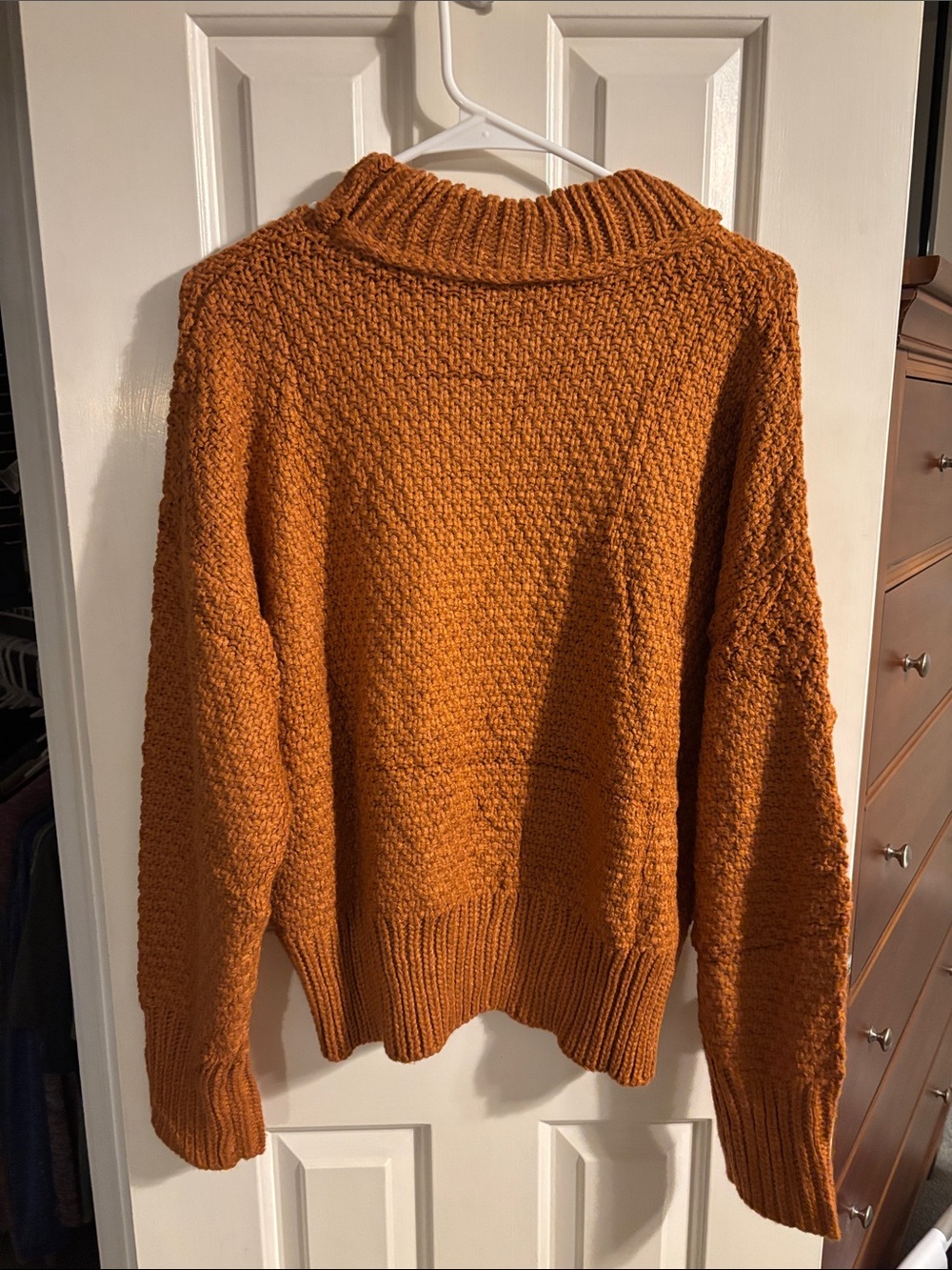 Women’s Chunky Knit Sweater - Rust Orange - Picture 3 of 3